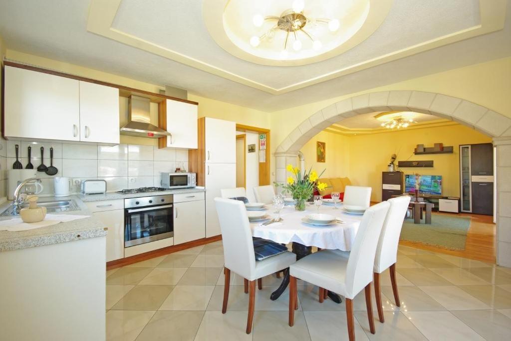 Apartments Villa Rose サマティン エクステリア 写真